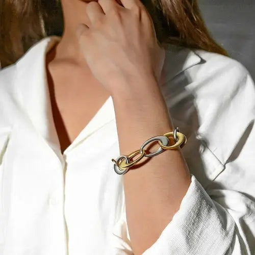 TWO TONE OVAL LINK BRACELET    My Store